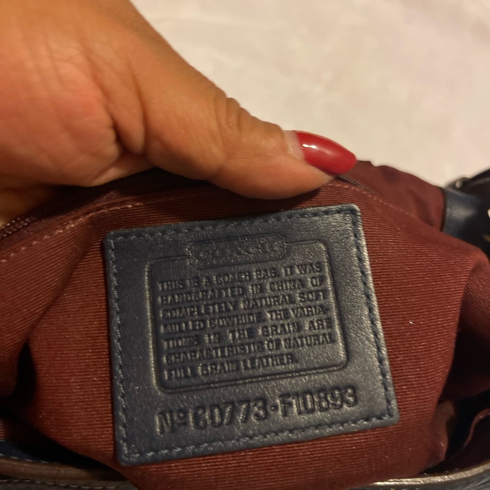 Silver Designer Handbag - Picture 14 of 16